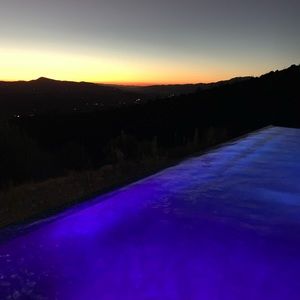 Meet your Posher, Miriam